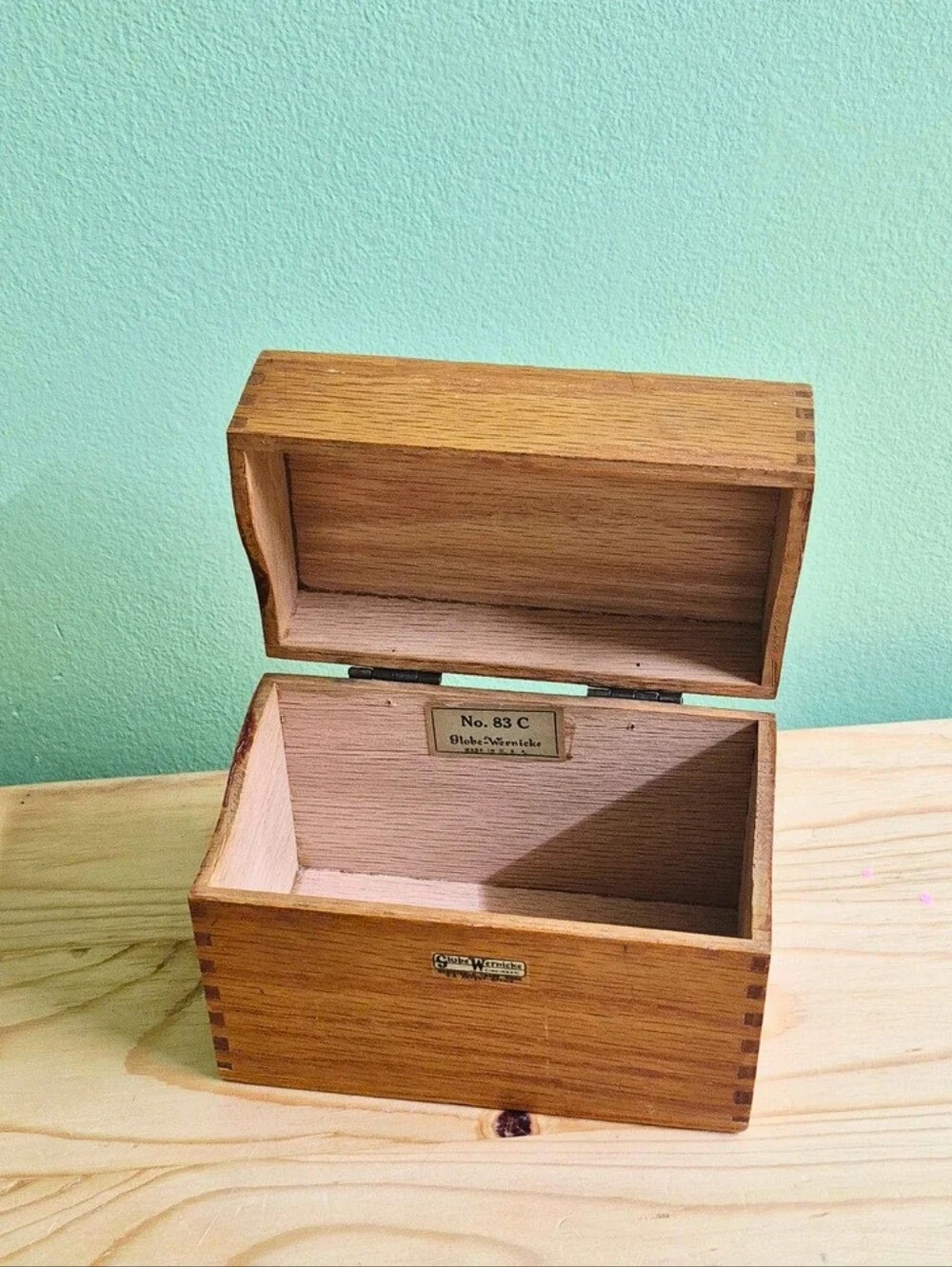 Vintage Globe-Wernicke Solid Oak Dovetail Recipe Box